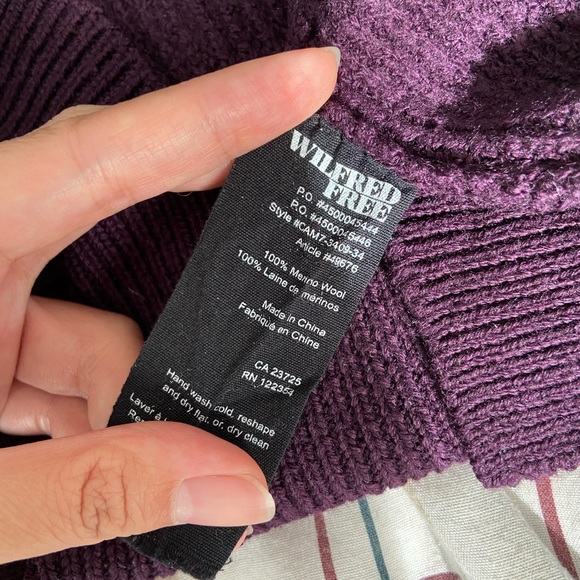 Aritzia Wilfred Free Isabelli Sweater - Picture 3 of 3